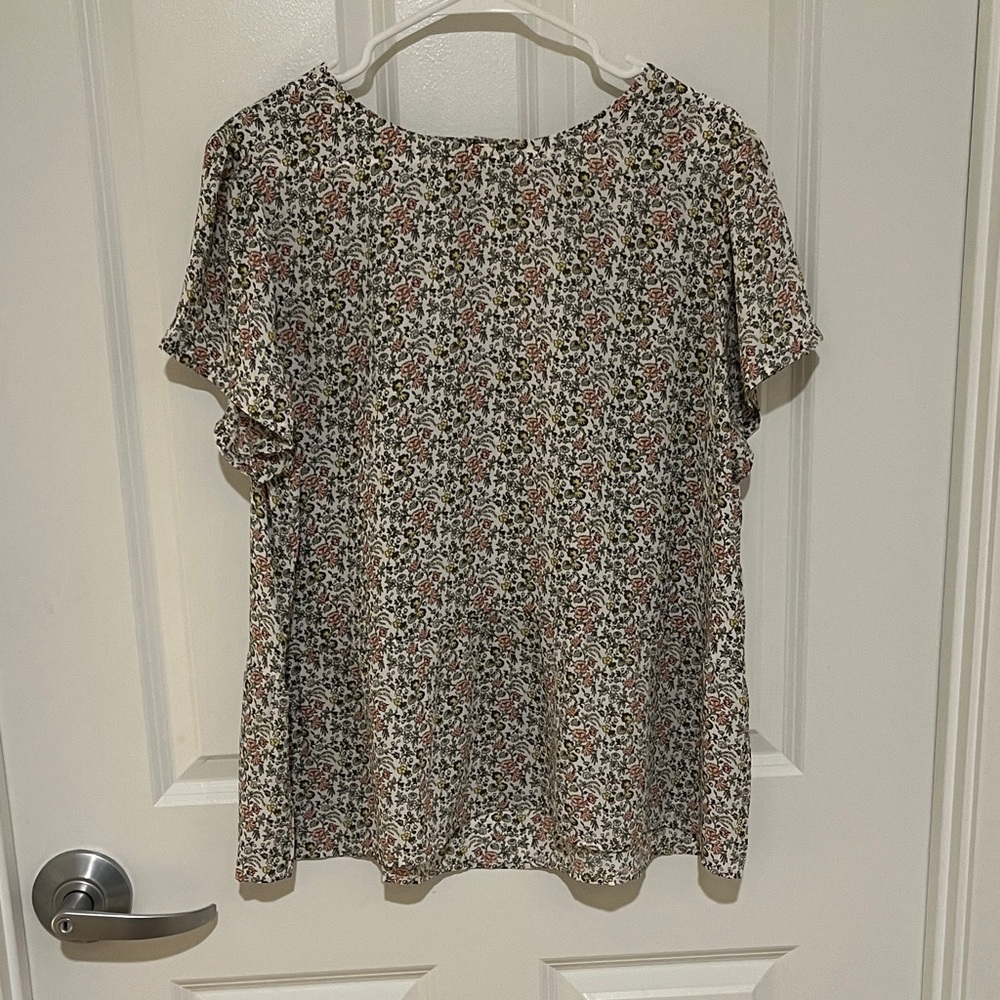 LOFT Multicolor Floral Blouse
